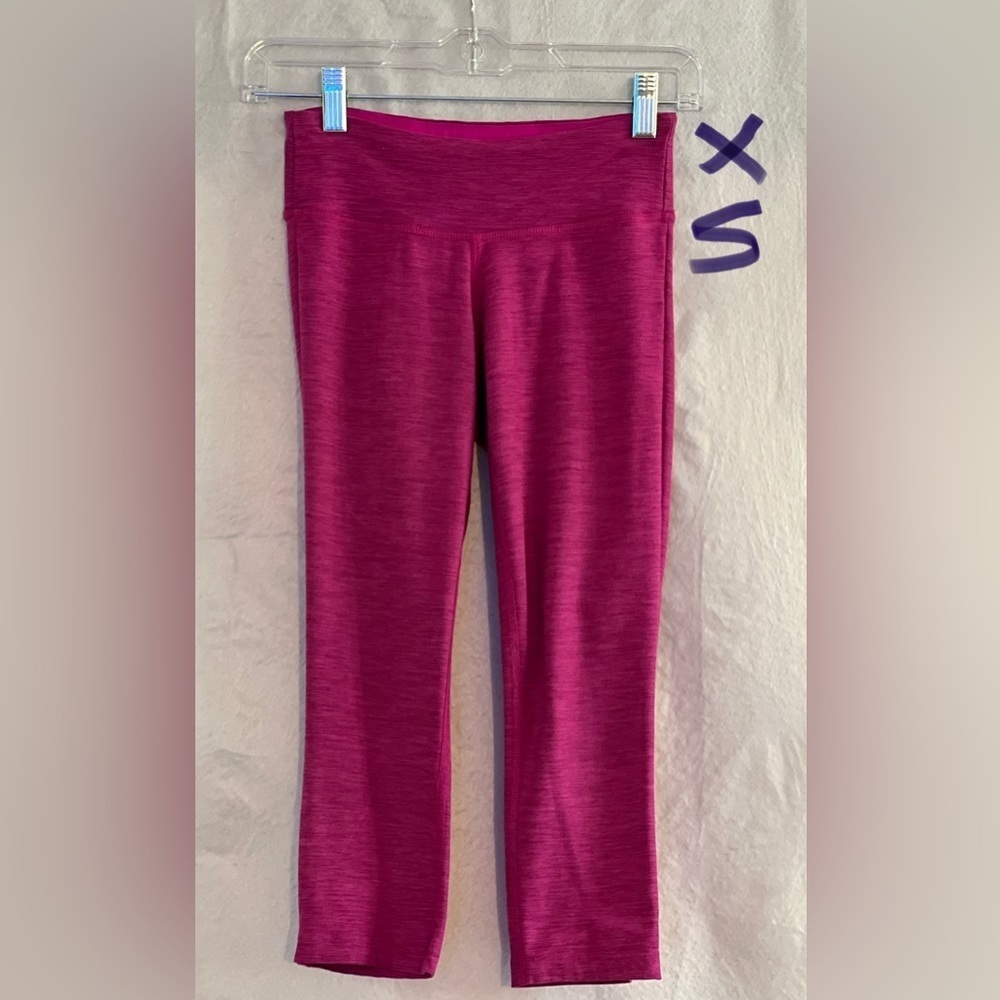 PINK LEGGINGS